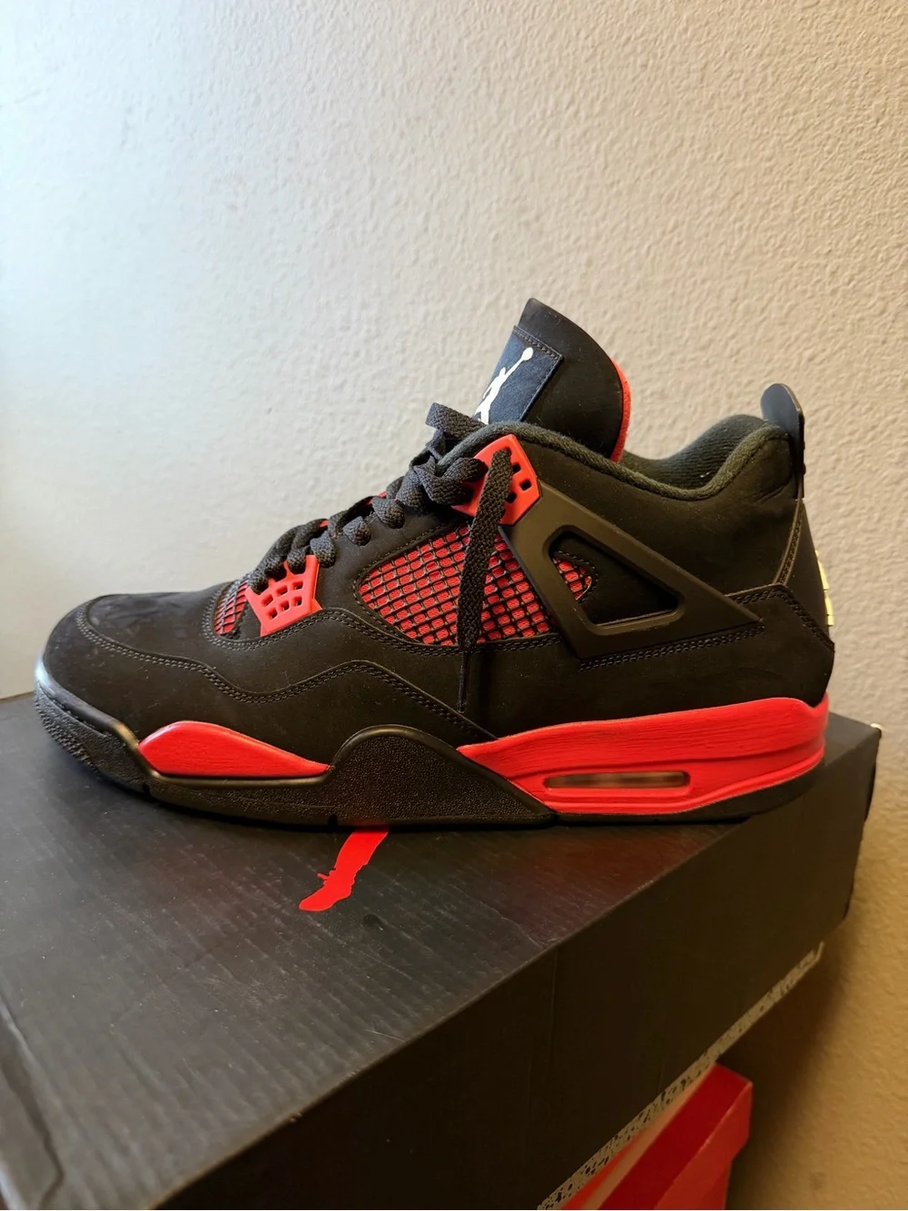 Jordan 4 Red Thunder